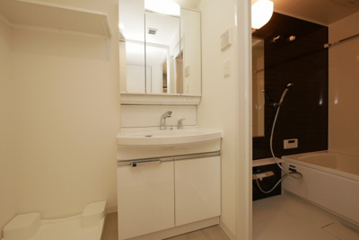 【独立洗面台】 | GENOVIA大阪大正