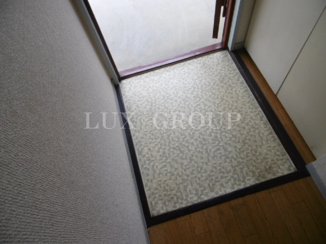 【玄関】 | サンパレストミタ