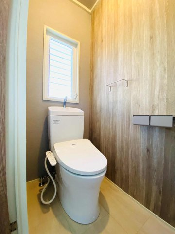 あきる野市草花　リノベーション済中古戸建のトイレ