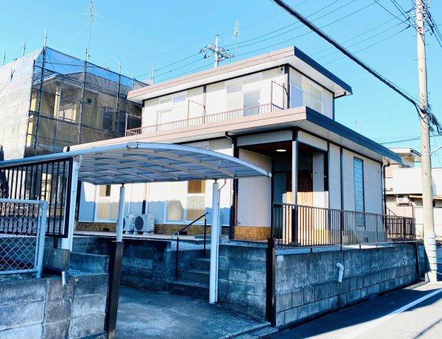 あきる野市草花　リノベーション済中古戸建の外観|日当たり良好！自然豊かな環境です♪