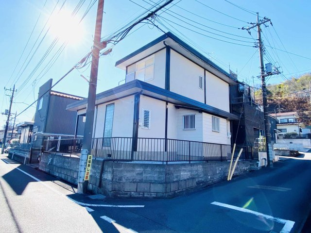 あきる野市草花　リノベーション済中古戸建の外観