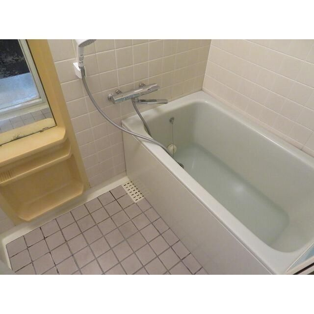 コスモ小石川の浴室