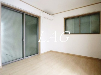 【居間・リビング】 | グリシーヌ善福寺 | 洋室のお部屋です。