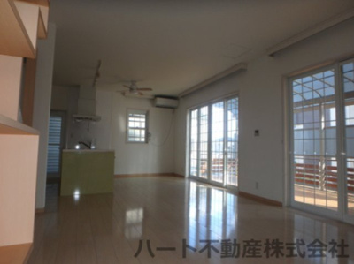 【居間・リビング】 | 西阿知町山本貸家１