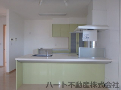 【キッチン】 | 西阿知町山本貸家１