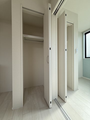 ハーモニーテラス遠里小野Ⅲの収納