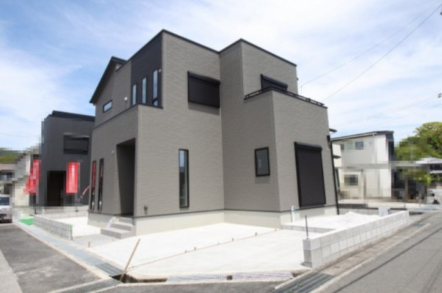 一宮東町　新築戸建　2号棟　【全2区画】の外観|4ＬＤＫ+ＷＣＬ　建物面積　109.30㎡（約33.06坪）