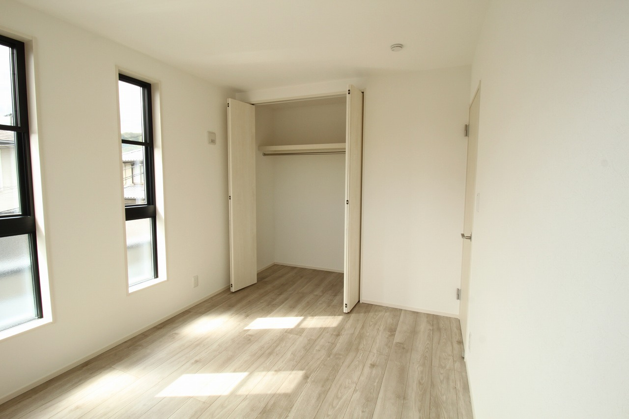 一宮東町　新築戸建　2号棟　【全2区画】の収納|2Ｆ　西の部屋　6.0帖+ＣＬ