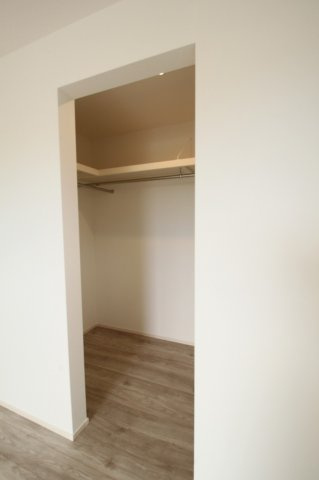 一宮東町　新築戸建　2号棟　【全2区画】の収納|2Ｆ　南の部屋　8.0帖+ＷＣＬ＋バルコニー