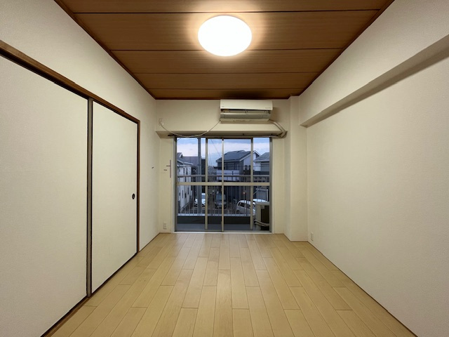 金剛グリーンハイツの洋室