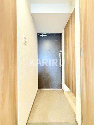 レオンヴァリエ長堀通の玄関