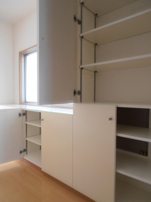 【収納】 | ゴメイビル | 廊下