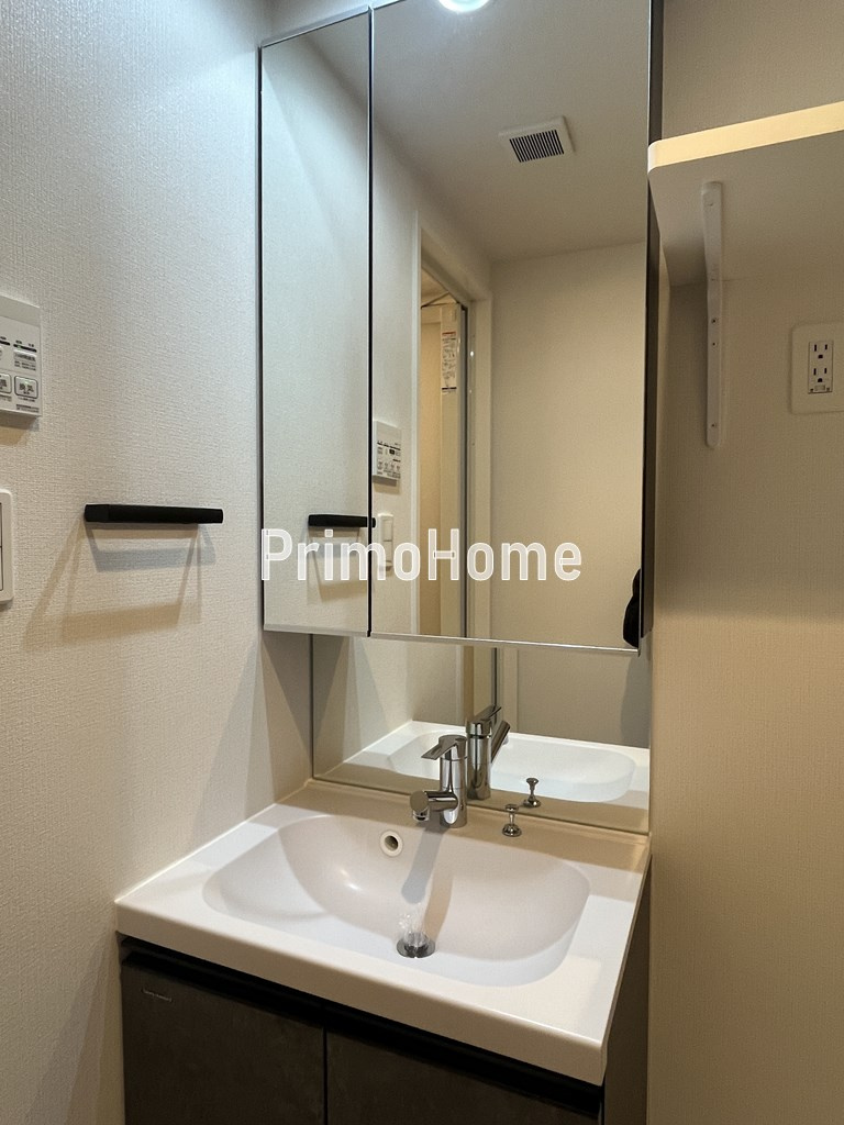 ジェノヴィア水天宮前Ⅱスカイガーデンの洗面所