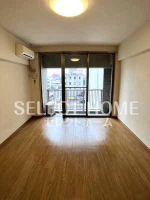 【寝室】 | ウィング駅前ビルディング | 広くて明るい寝室