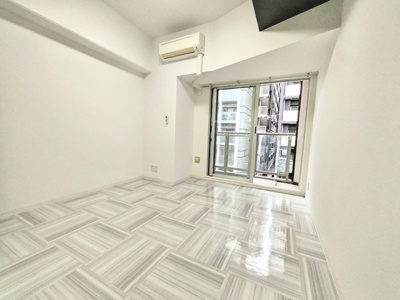 【洋室】 | フレアコート新大阪 | 広々とした洋室です