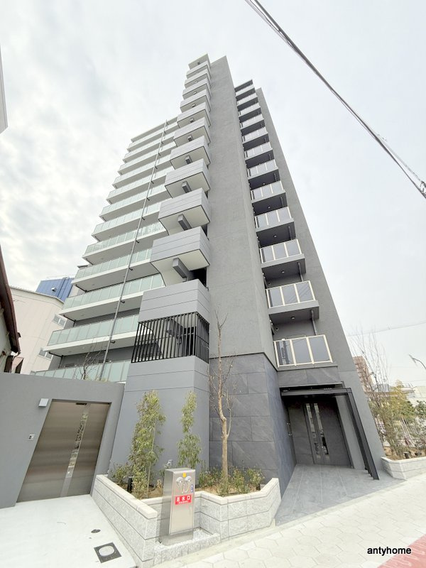 レオンヴァリエ長堀通　仲介手数料無料の外観