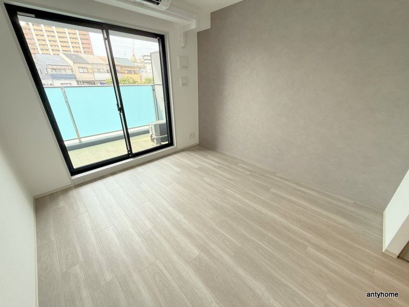 レオンヴァリエ長堀通　仲介手数料無料の寝室