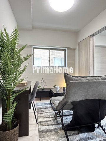 ジェノヴィア水天宮前Ⅱスカイガーデンの居間・リビング