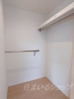 広島市安佐北区三入１丁目のアパートの収納|ウォークインクローゼット