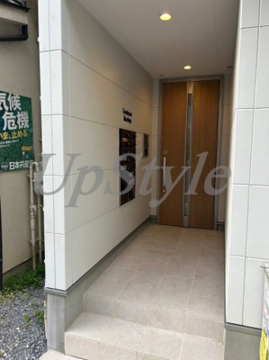 【エントランス】 | セレブラーレ町屋