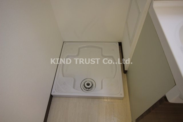 レジュールアッシュ梅田北の設備|室内洗濯機置き場です