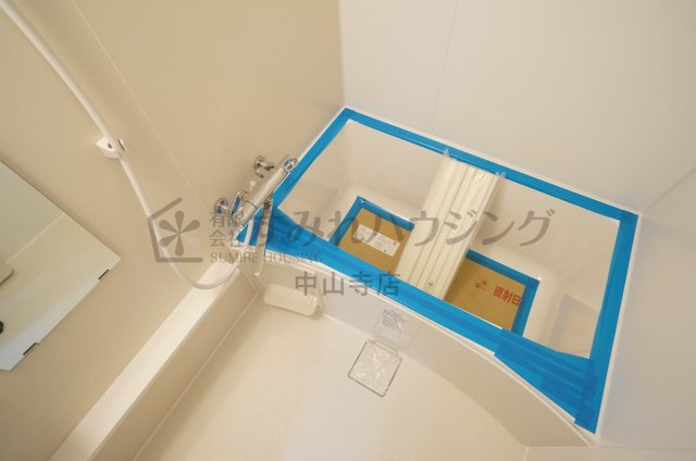 カーサ宝塚東の浴室