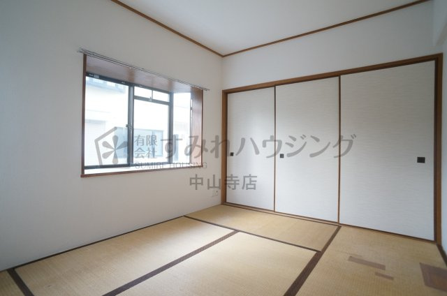 カーサ宝塚東の和室