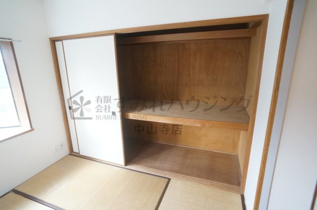 カーサ宝塚東の収納