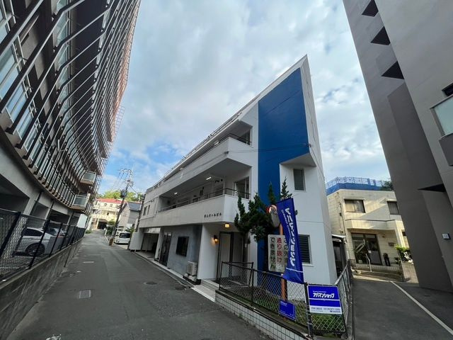 福岡市中央区赤坂３丁目の賃貸マンション