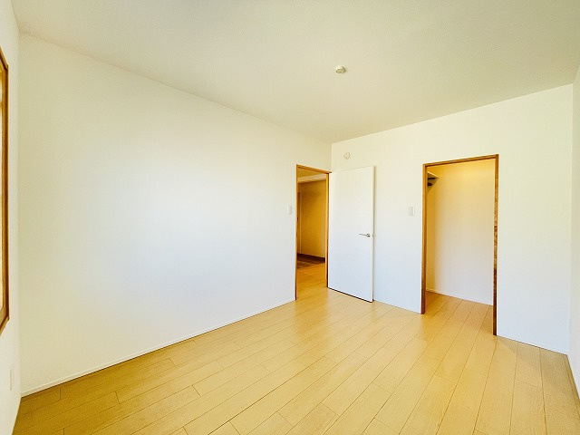 【洋室】 | 長丘西公園ハウス