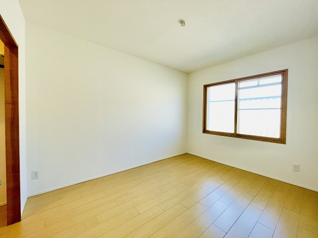 【洋室】 | 長丘西公園ハウス