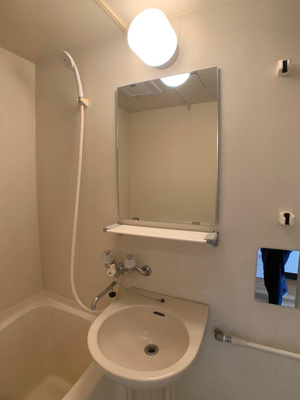 【洗面所】 | ウエストハウスINLani（セパ）