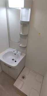 【設備】 | Trusty Residence天王寺東 | 洗濯機置き場です