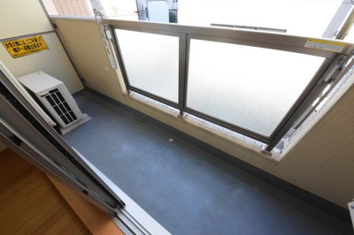 【バルコニー】 | クオーレプロバンス本所