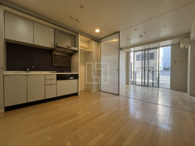 【居間・リビング】 | アーバネックス淀屋橋 | アーバネックス淀屋橋　リビング・ダイニングスペース