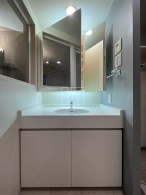 【独立洗面台】 | アーバネックス淀屋橋 | アーバネックス淀屋橋　独立洗面台