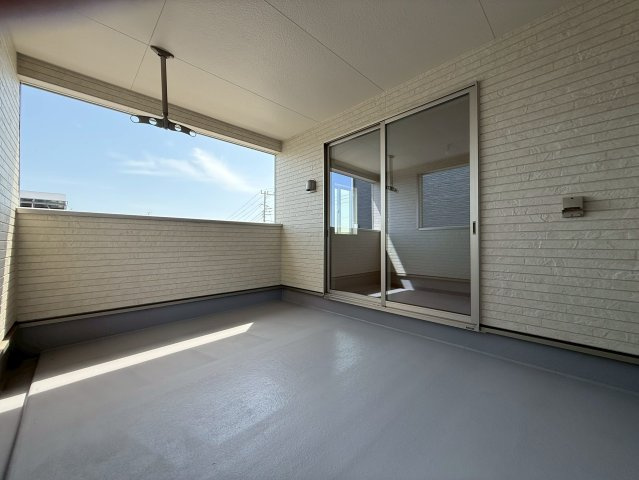 新築戸建　富士市増川　第3　全5棟　１号棟のバルコニー|広々としたバルコニーです
