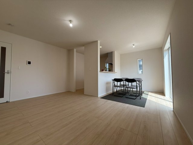 新築戸建　富士市増川　第3　全5棟　１号棟の居間・リビング|使いやすい居間です