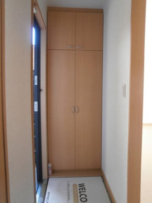 【玄関】 | ルピナス コート　Ｃ