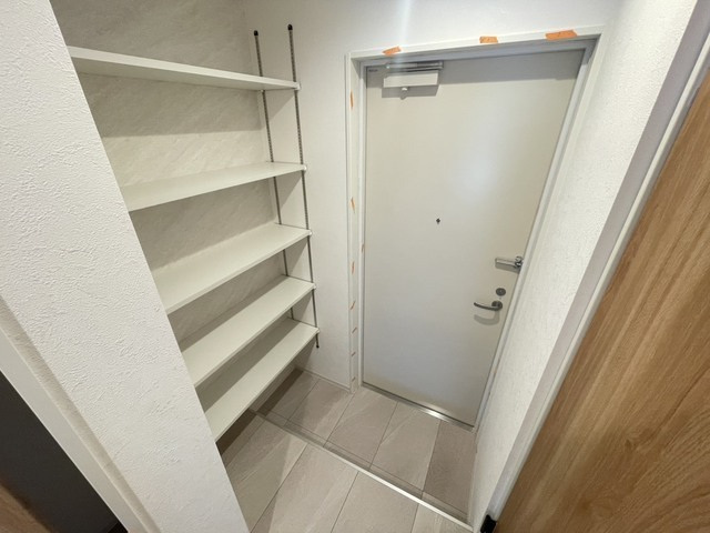 S-MOVE庚午北の玄関