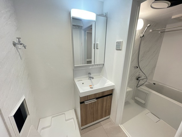 S-MOVE庚午北の洗面所