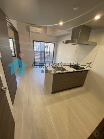 RESIDENCE花畑の居間・リビング|ゆったり過ごせるリビングです