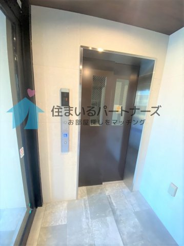 RESIDENCE花畑のエントランス|エントランスです