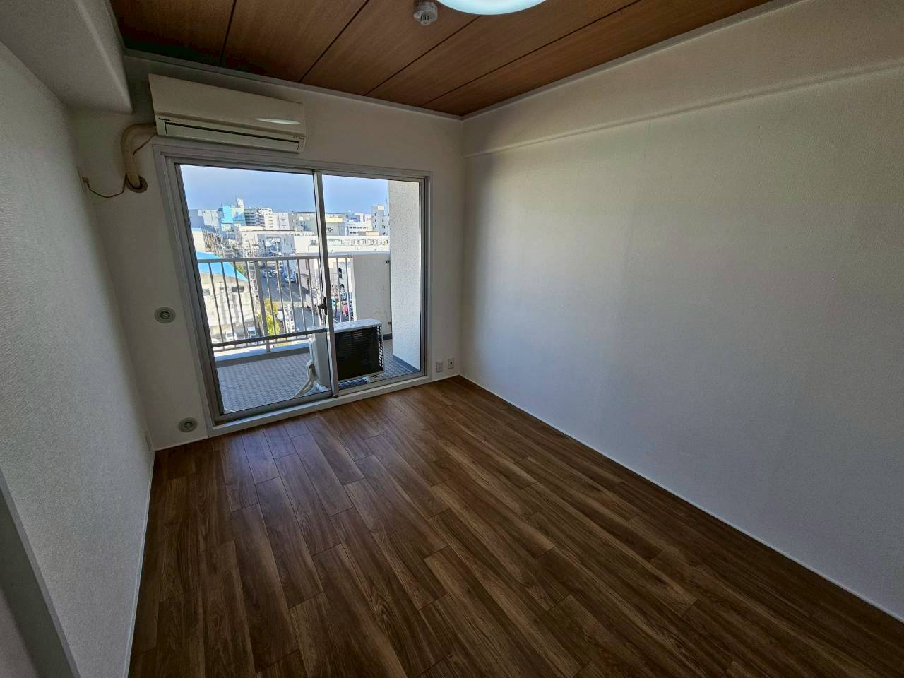 ユニハイム東灘の内装