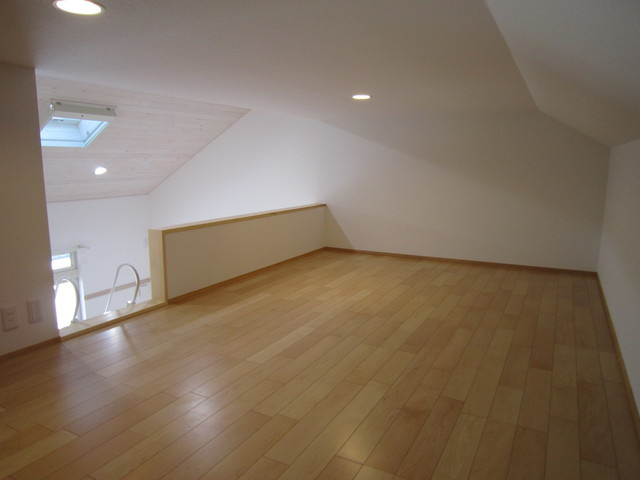 ＫＯＮＫＯ１の居間・リビング|ロフトスペース