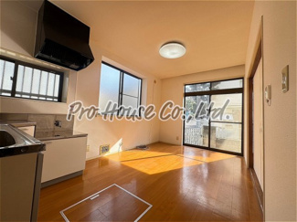 【居間・リビング】 | 向台町６丁目貸家