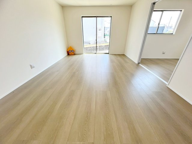 島田市中溝町　新築住宅の居間・リビング