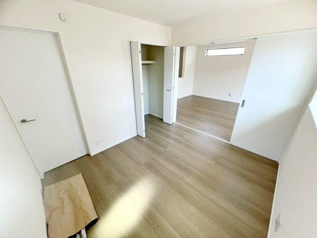島田市中溝町　新築住宅の洋室|1階洋室