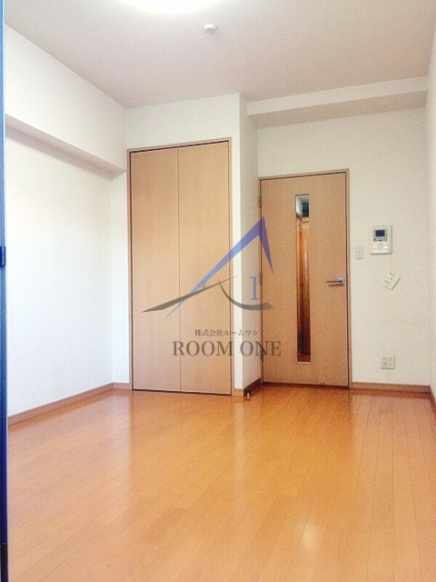 エグゼ浅草弐番館の居間・リビング|洋室のお部屋です。