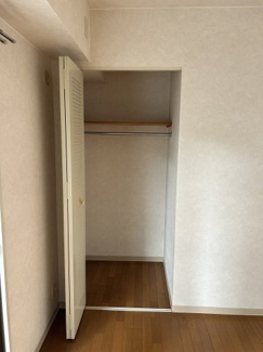 【収納】 | ドムール長居 | ロングコートも掛けれるクローゼットです！